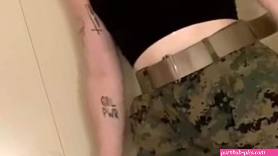 Military girl! Sexy Female Marine Corps Veteran
