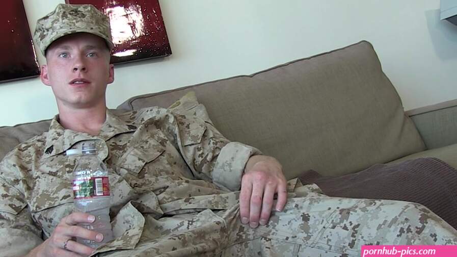 24-Year-Old Straight Marine Feeds Gay Guy His Cock Video