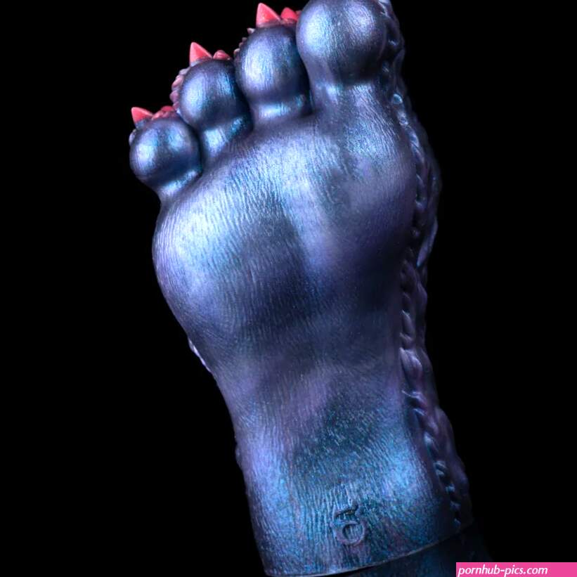 Dark Fantasy Beast Paw Silicone Pocket Pussy