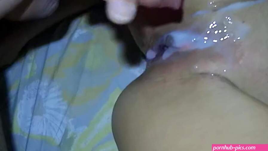 pussy licking orgasm with cumshot onto MILF pussy after 3 days without sex.