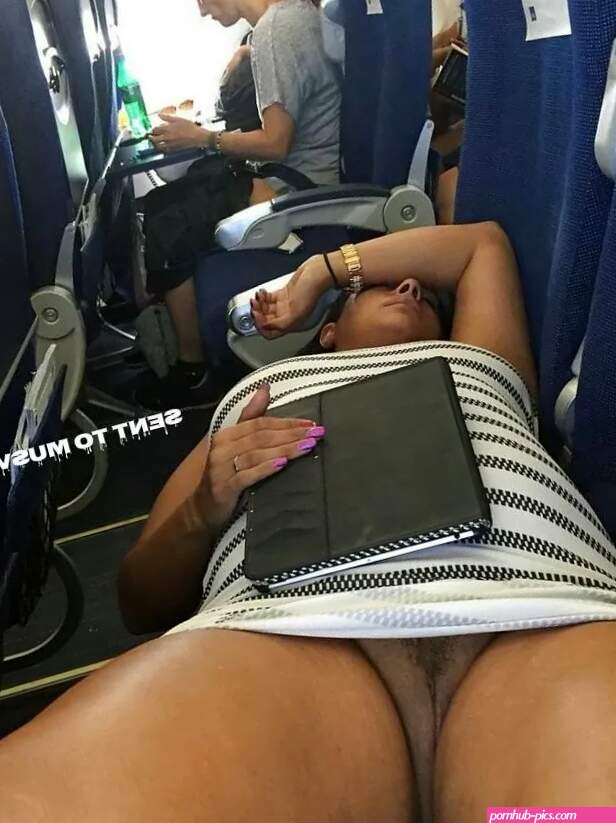 Naughty woman boards bus naked shows her pussy in public