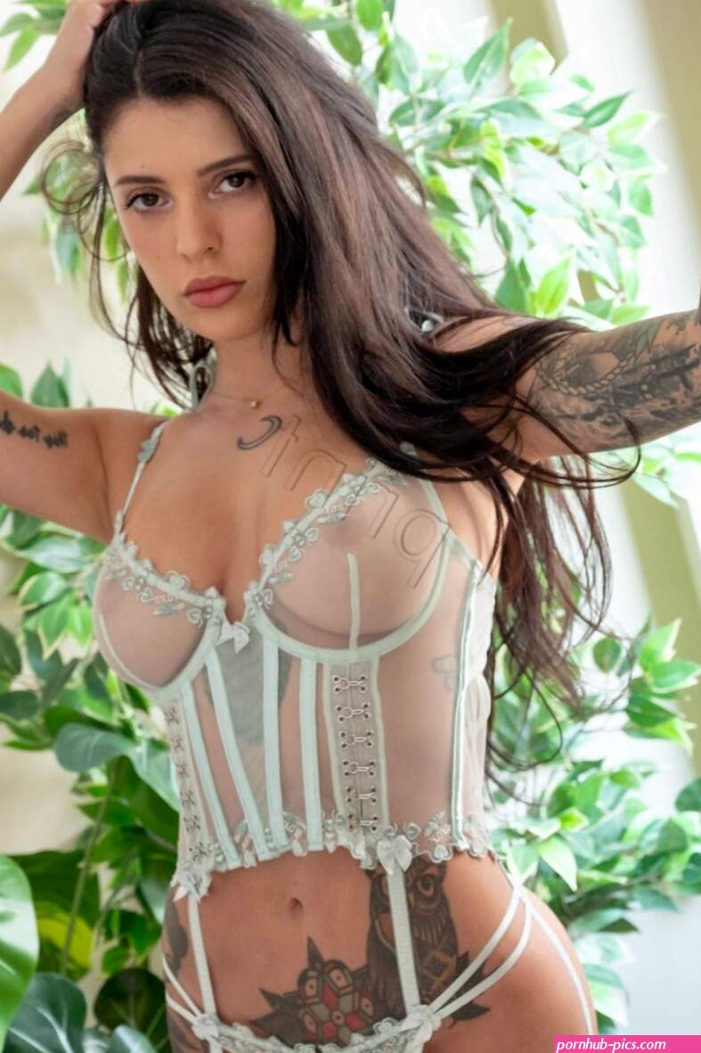 Sexy Brunette Beautiful Pretty Lingerie Hot Busty Risque 4x6 8x10 13x19 F3153