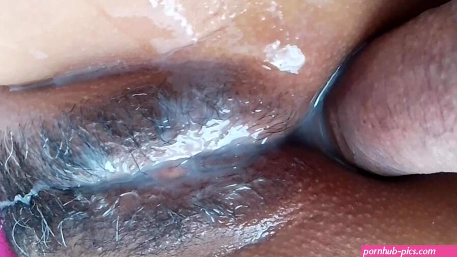 Homemade anal with a lot of semen in the hairy vagina and ass