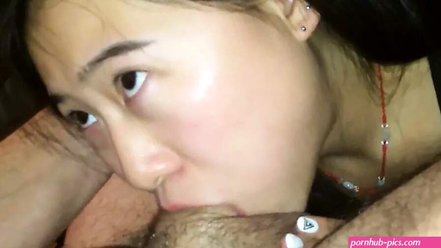 Blowjob Unhappy Swallow Porn Videos