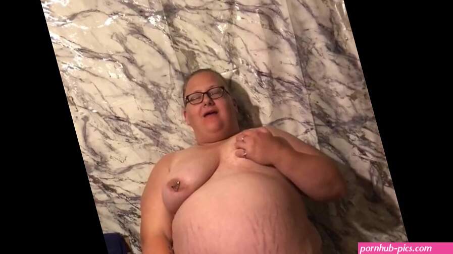 BBW Wife Strips for Hubby