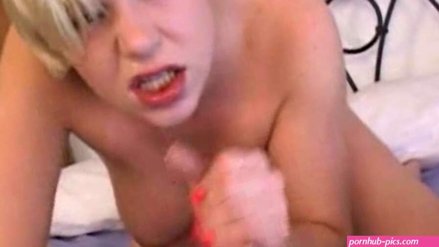 Short haired blonde gives a mean blowjob