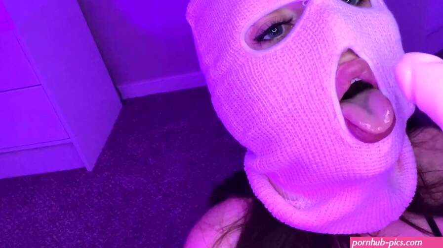ski mask blowjob! comment and like to get the full video!!!!