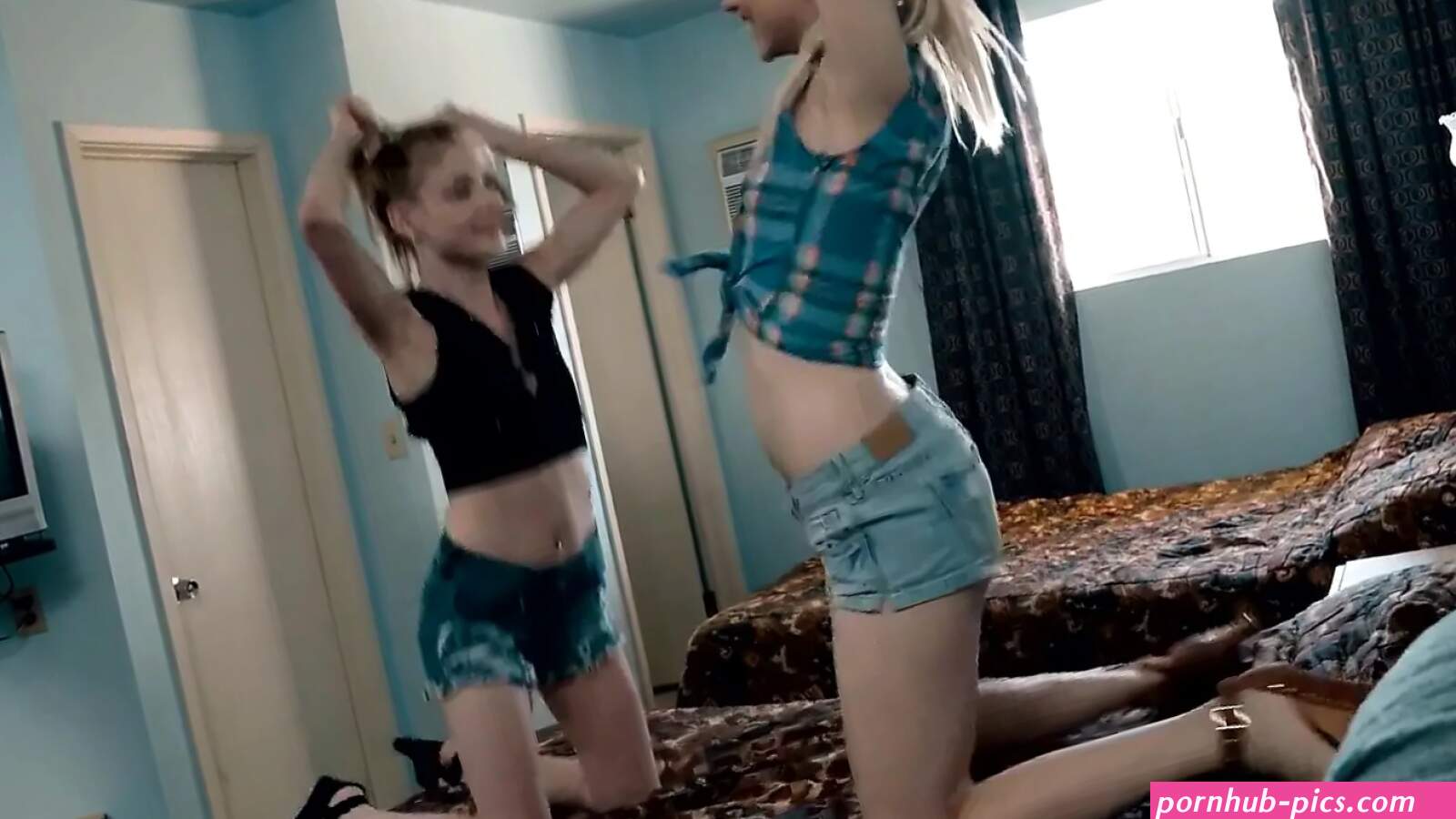 Chloe Wildd Porn Videos: XXX 2026 9