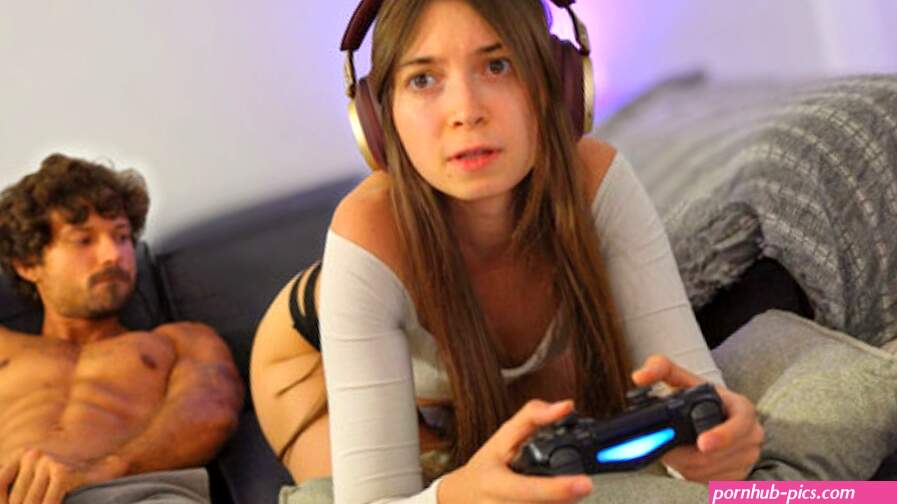 Put your cock in my mouth and fuck me hard while I play the console