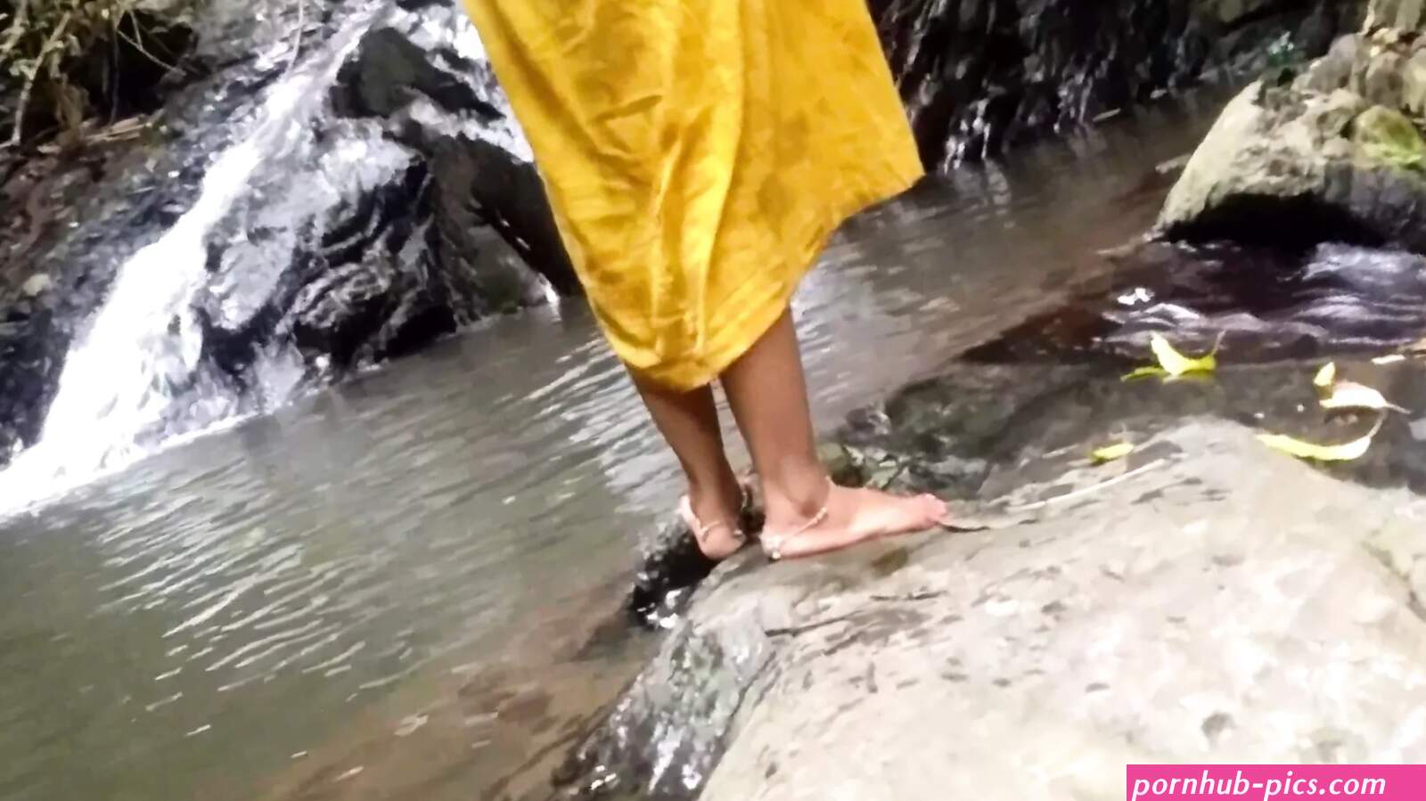 Sex Under Waterfall Porn Videos