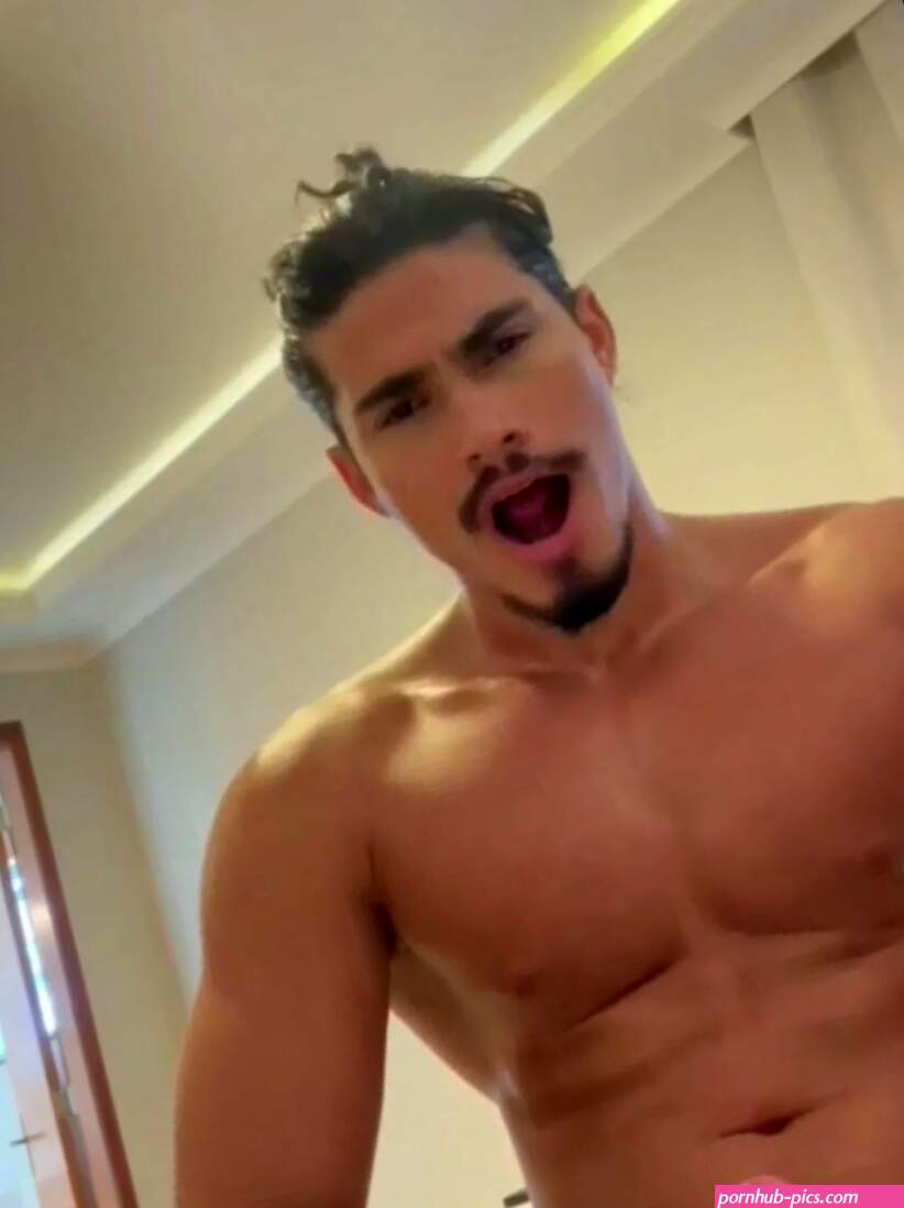 Hot Man Cumming In Masturbation