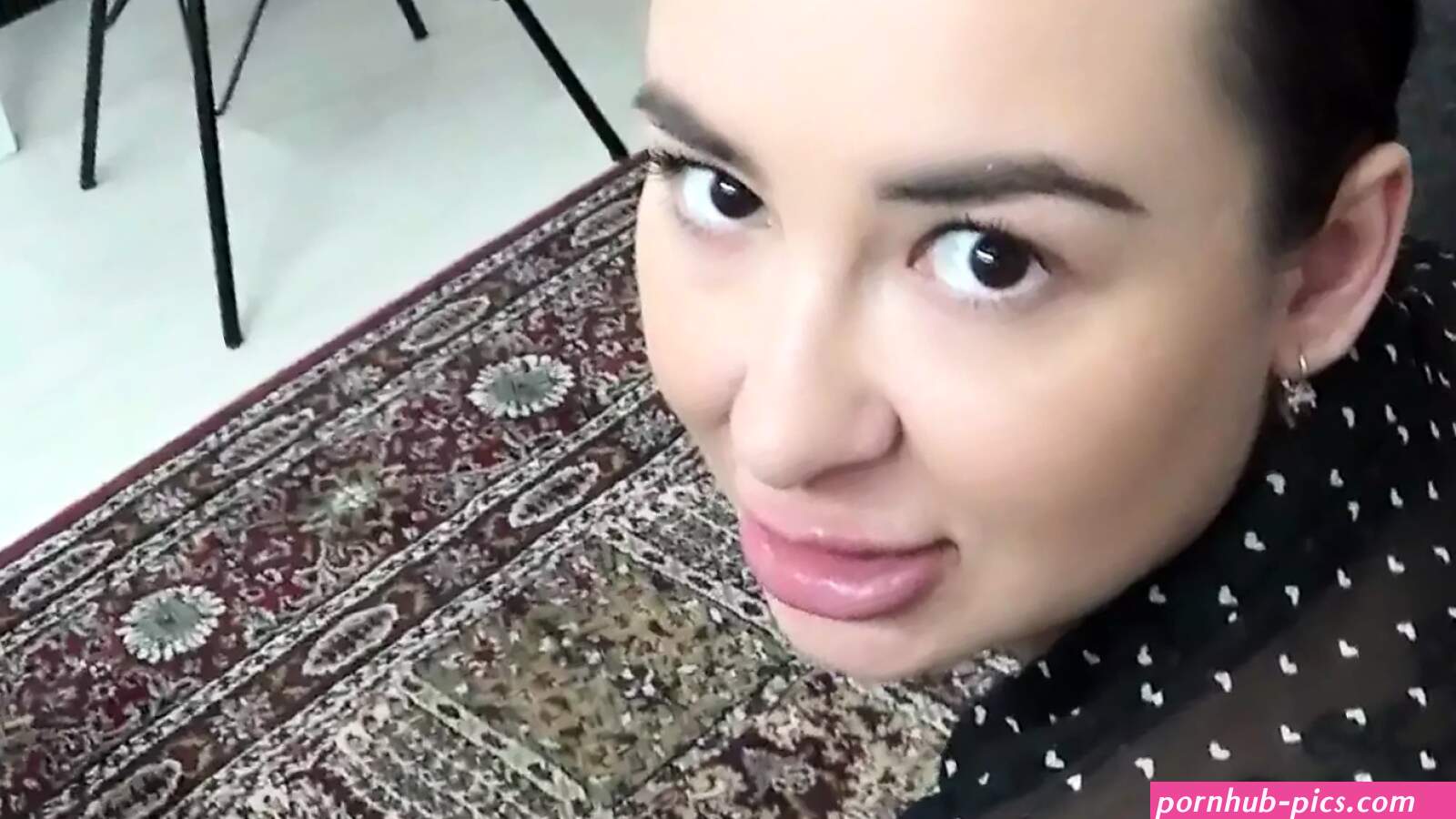 Free Iranian MILF Porn Videos 2