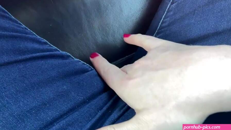 Rubbing Pussy In Tight Jeans