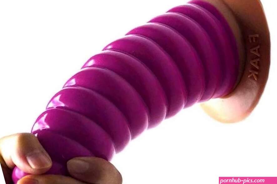 Shop Huge Butt Stuff Dildo Long Suction Cup Butt Plug Dong Realistic Dildos