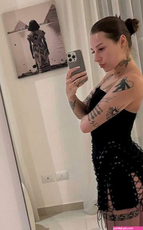 Young Leosia youngleosia Nude Leaks OnlyFans
