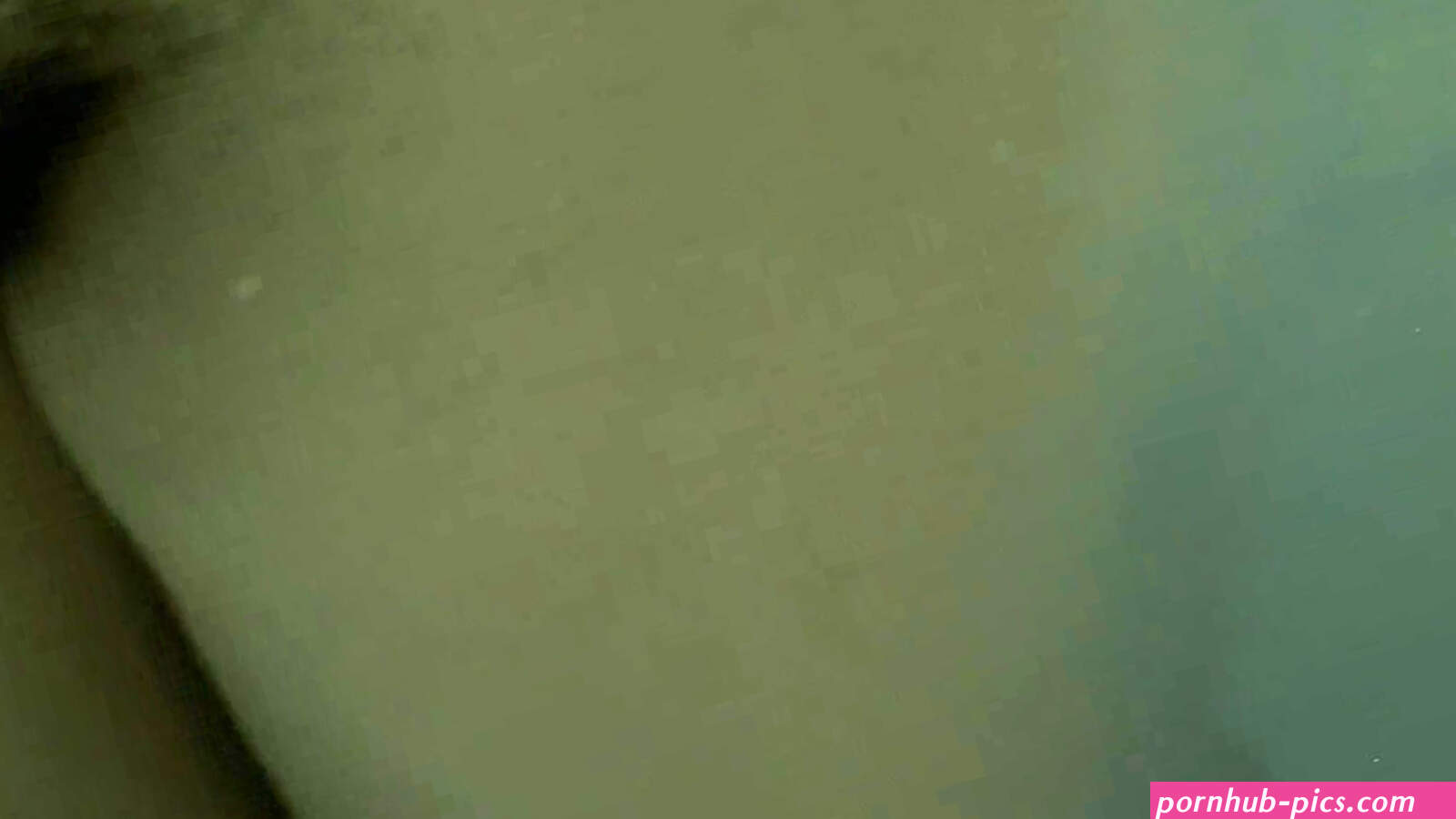 Leticia Leon nude