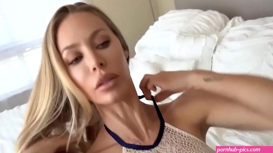 Blonde MILF step MOM Lets Fuck Her- Nicole Aniston