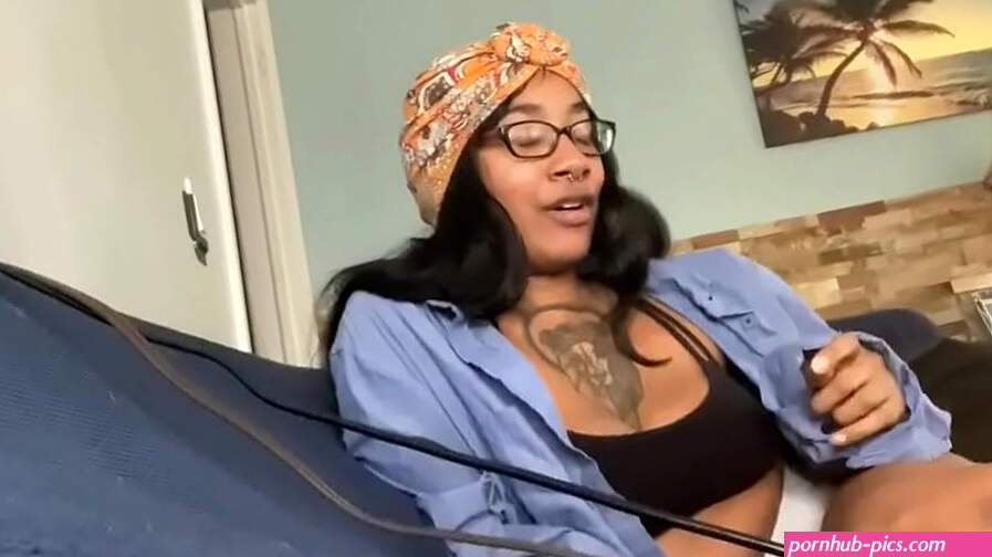 Malice Miyas boyfriend goes to work while I get fucked