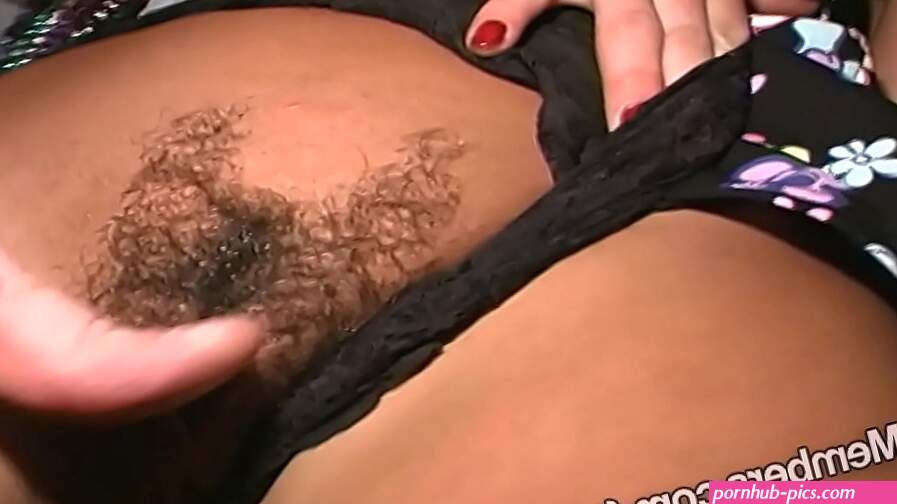 College Chicks Hot Wives Flash Their Goods In New Orleans