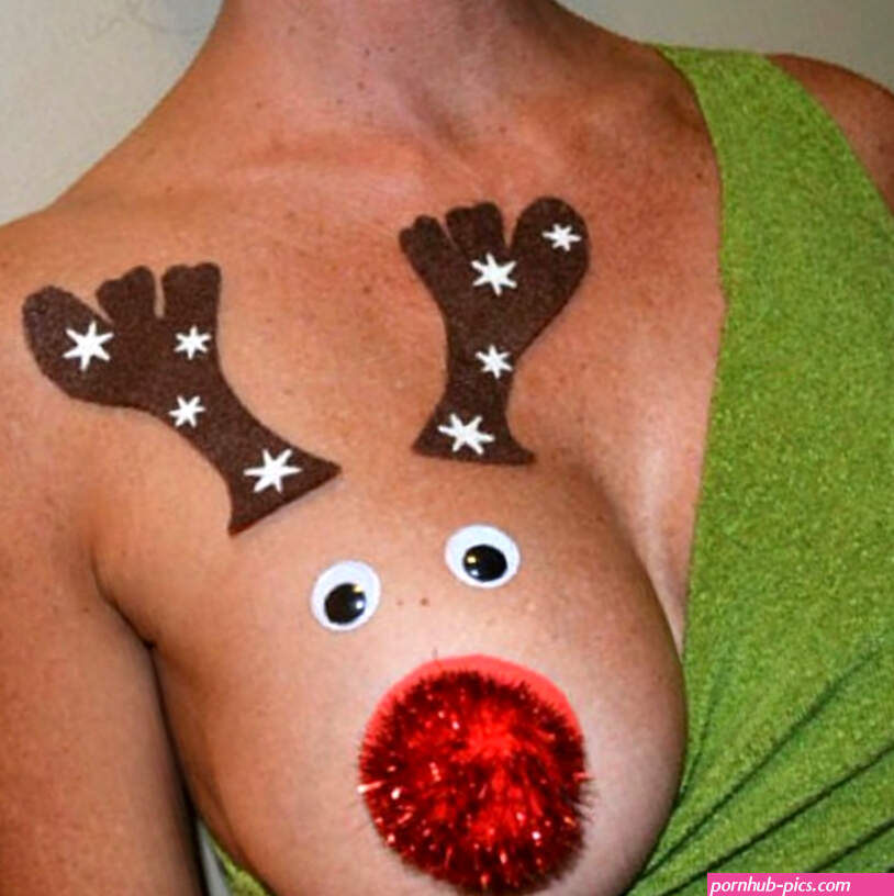 The Christmas Boob Is The Greatest Holiday Fashion Trend Ever