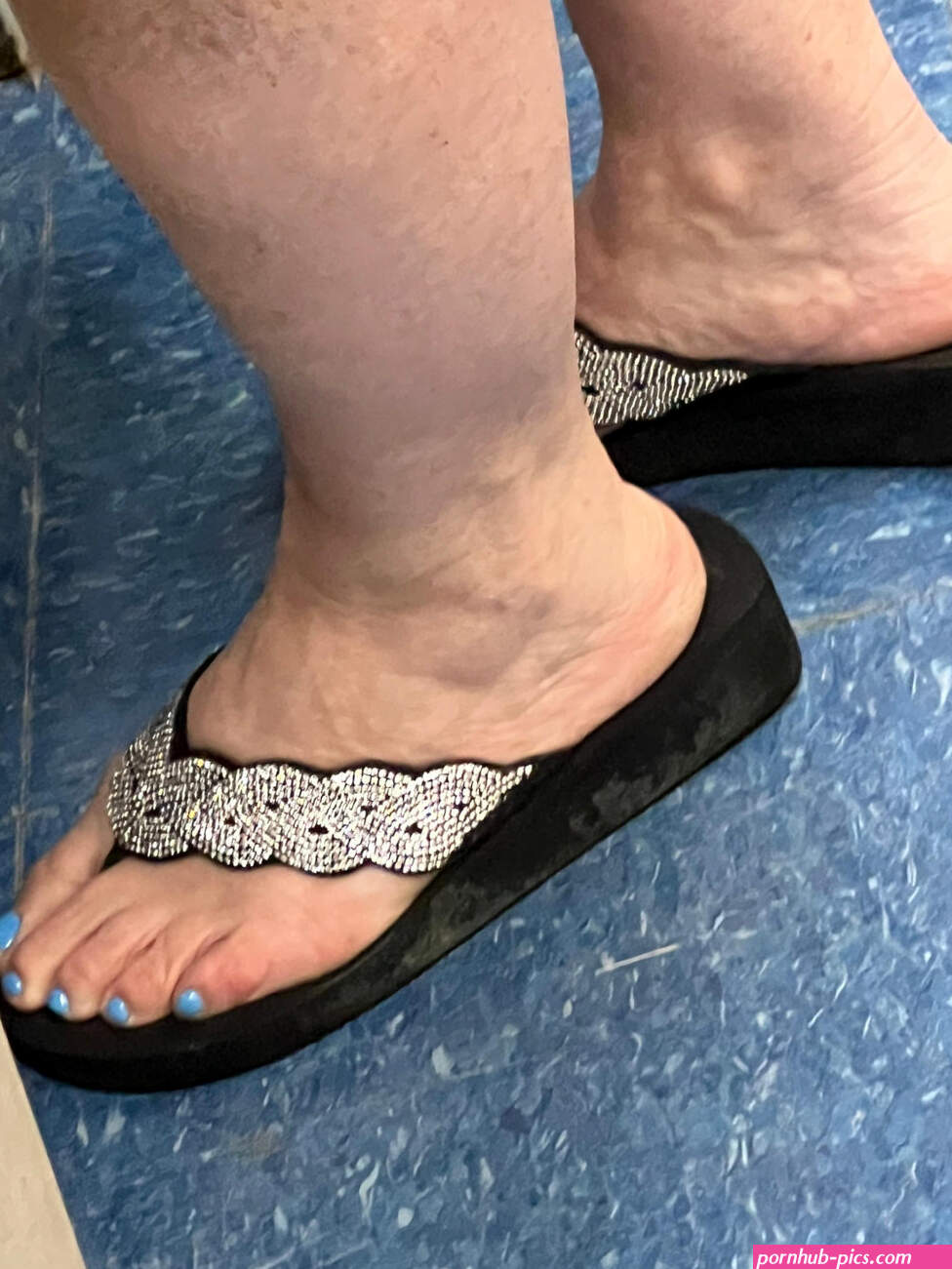 Sexy Mature Milf with Blue Toes in Post Office by xbates1990 on DeviantArt
