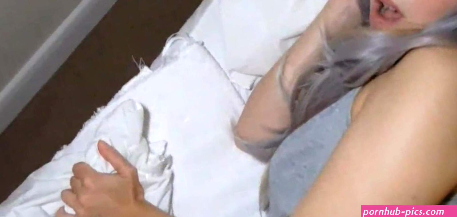 I End up Fucking my Step-Mom While Taking a Nap