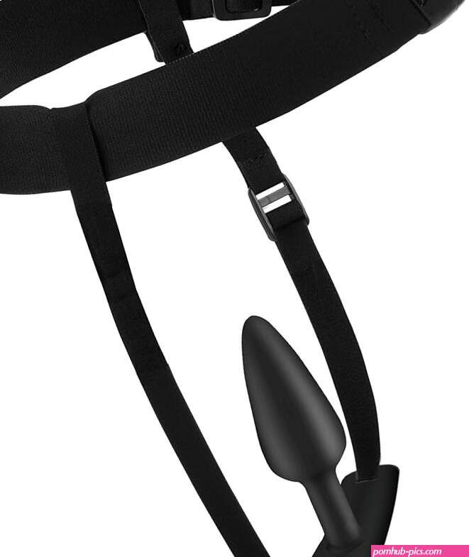 : MASTER SERIES Bum-Tastic Silicone Anal Plug Trainer Set with Harness. Premium Silicone Butt Plug Sex Pegging Toy for Men Women and Adult Couples. 3 Anal Plugs Included Small Medium Large :