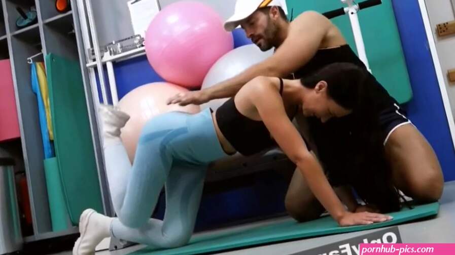 Busty hot babe cums being fucked at gym by personal trainer with big dick