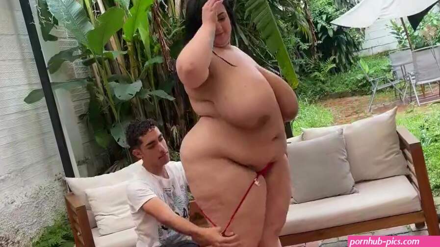 Massive BBW enjoys big cock