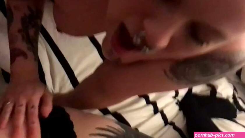 PORNS NOT DEAD s Video on X