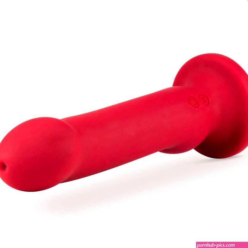 Las Vegas Red Vibrating Dildo