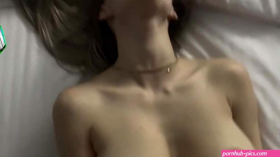 Very passionate sex in a hotel room