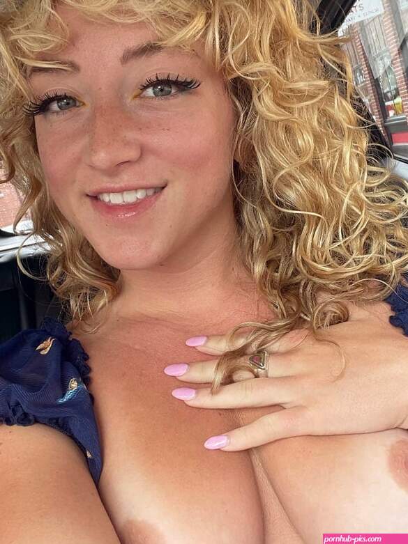 Susie Stellar