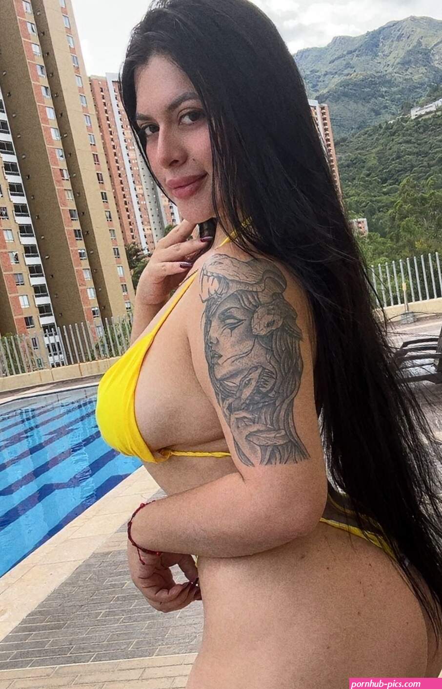 Antonella Jones