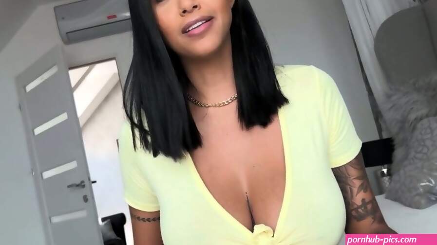 Bodacious Latina Yorgelis Carrillo And Her Hungarian Friend Amirah Adara Trying New Dildo