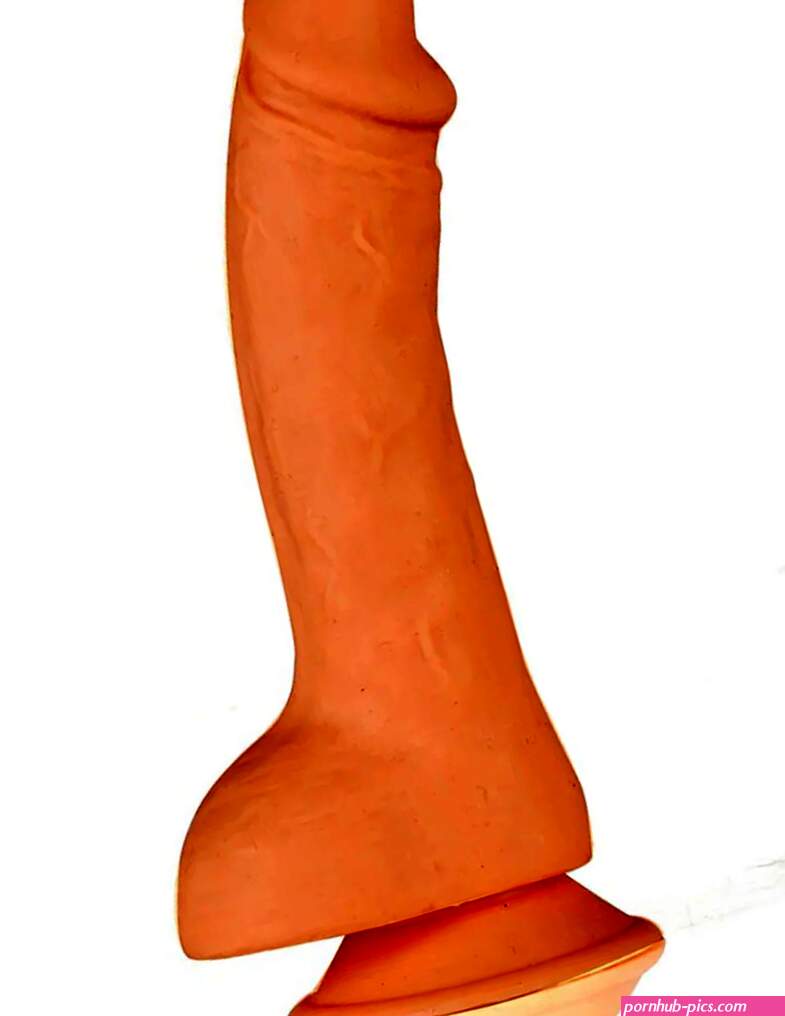 Maia Kyle 8 inch Silicone Suction Cup Dildo