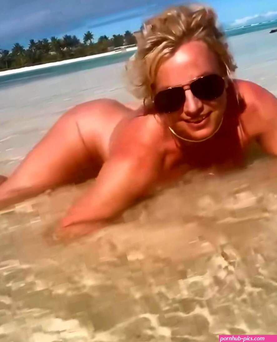 Stars Who Have Posed Nude