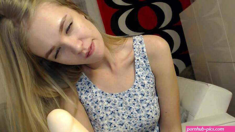 EU Blonde JOI and Suck Dildo