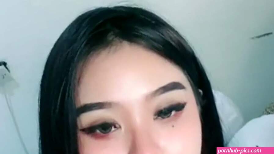xnxx.-Helenacrln Uting Tembus Pandang Ebot Sexy.mp4