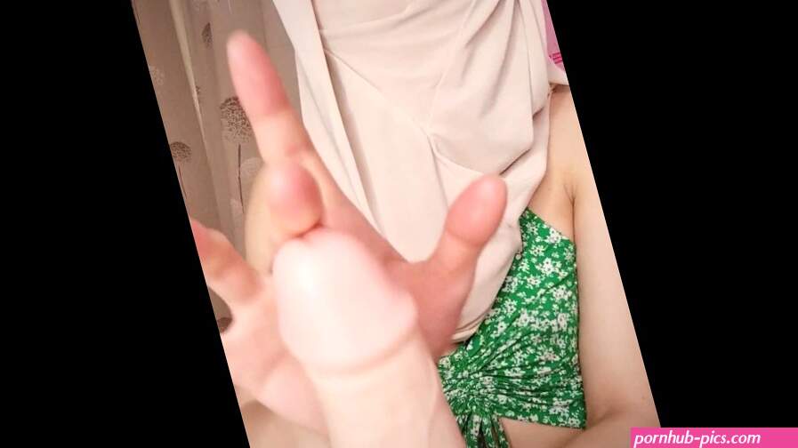 A Malaysian Hijabi Doing Porn