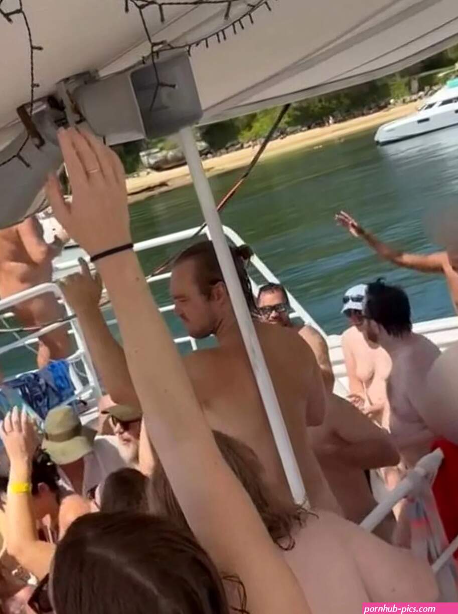 Yacht full of nudists risk jail after stripping off near onlookers at Sydney Harbour