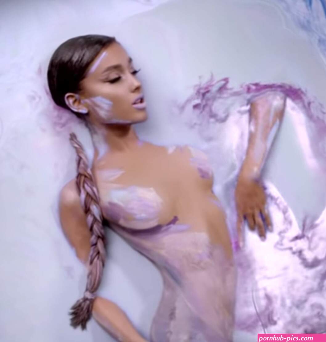 8 Nickelodeon Stars Whove Posed Nude