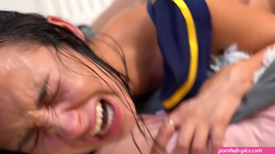 Well Hung Stud OBLITERATES Her Ass! Screaming Anal Rimming Extreme Squirt For Young Stewardess