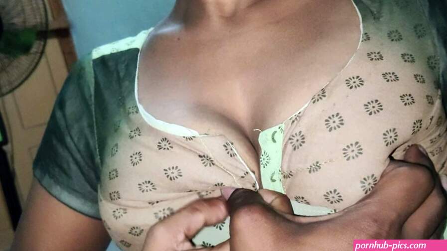 Indian Boobs Press Porn Videos