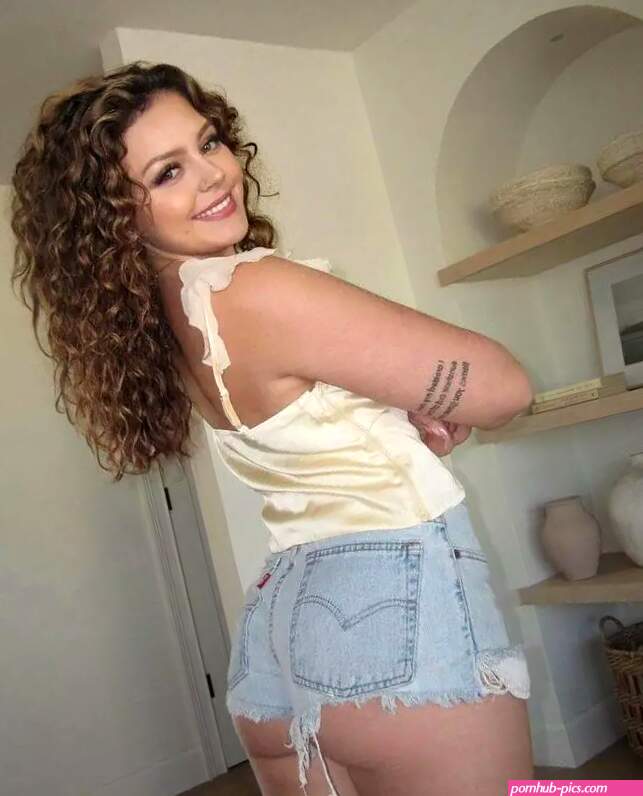 Escort model Lauren Grace