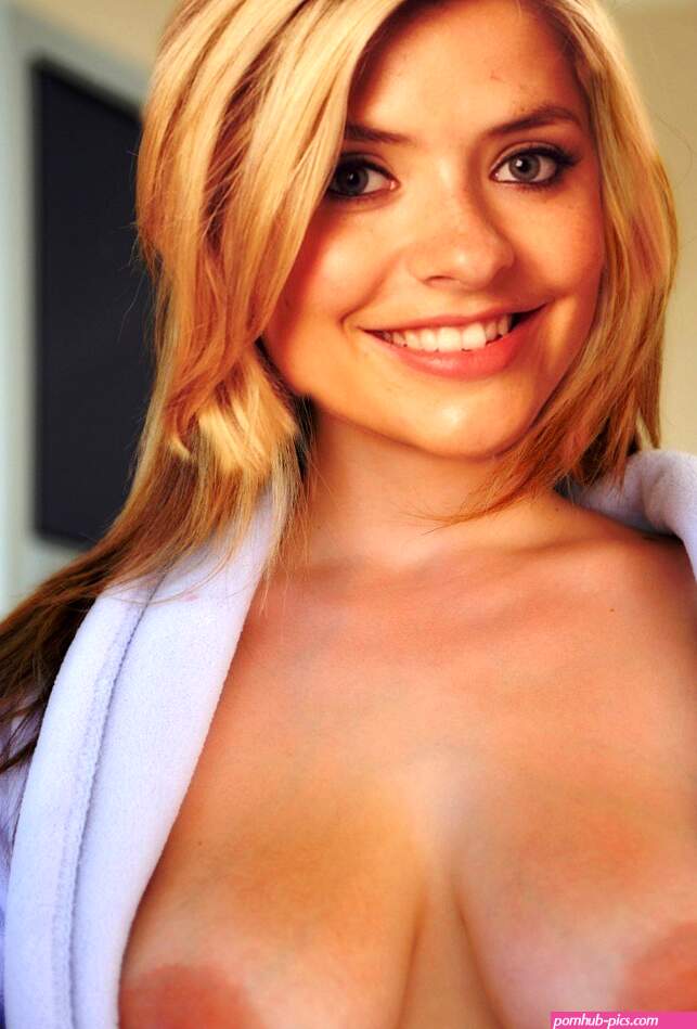 Holly Willoughby Big Tits Homemade Porn Fake 001 Celebrity Fakes 4U
