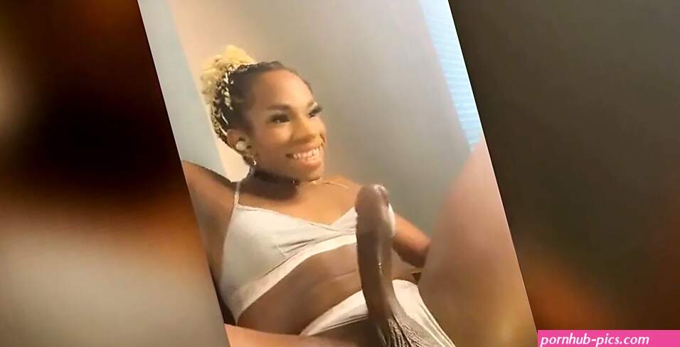 Jules Ari Onlyfans Porn Videos: Shemale XXX 2026 5