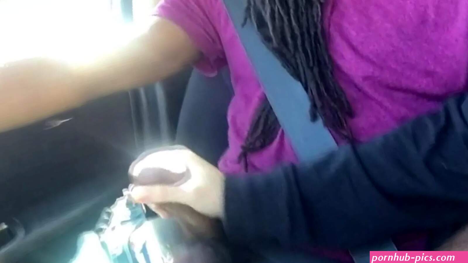 Lesbian gives friend handjob in car watch online