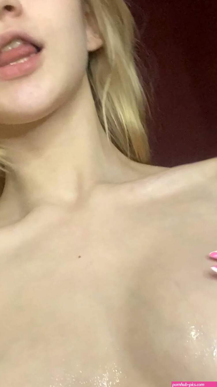 Moonsimorfin Oil and Leaked Naked Teen Blonde