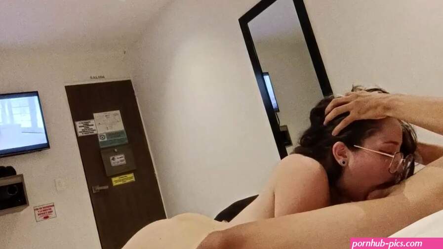 LETS GO TO MOTEL AFTER WE LEAVE THE PARTY